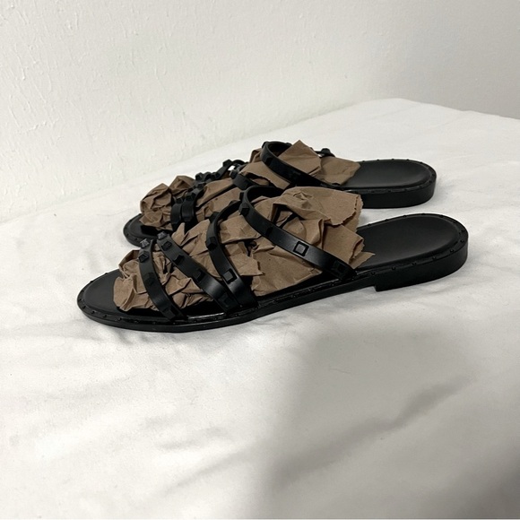 Women’s Chic Size 11 Black Strappy Casual Studded Slip On Sandals Everyday - Picture 1 of 8
